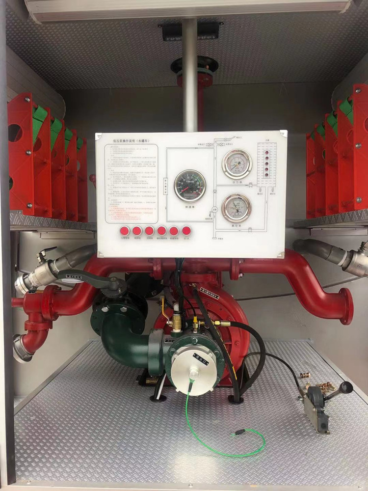 J��ʮ���ĭ����܇(ch��) ˮ��0.5  ��ĭ0.2